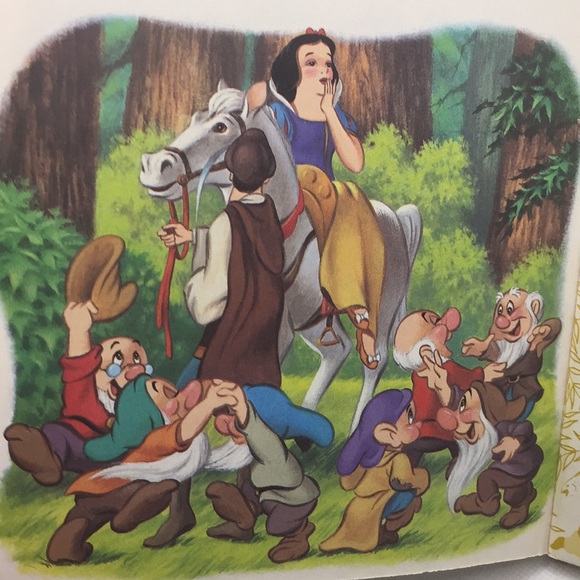 Walt Disney’s Snow White and the Seven Dwarfs Little Golden Book 1993 Hardcover - Picture 6 of 12
